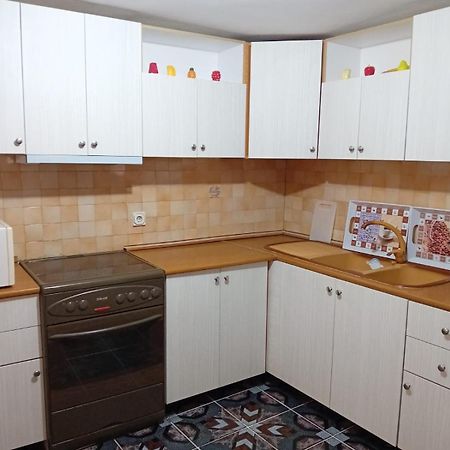 Gogo'S Sea Side Apartment Саранде Екстериор снимка